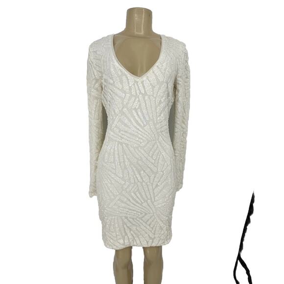 BCBG Maxazria Medium White Morris Sheath Dress Sequin Long Sleeve Wedding T01 - Picture 1 of 9